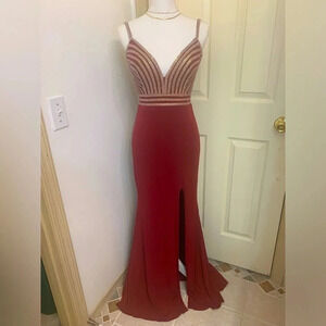 Prom Homecoming Bridesmaid Wedding Formal Long Gown Red Maroon